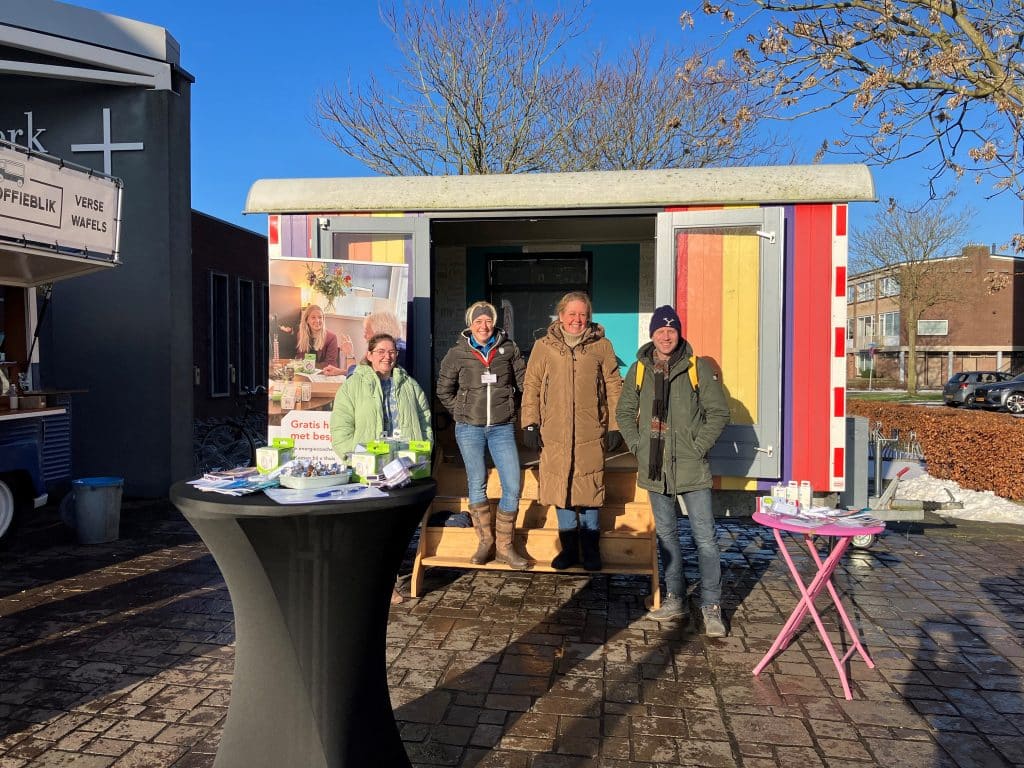 Medewerkers van Team Duurzaam Meppel met een activiteit in Haveltermade